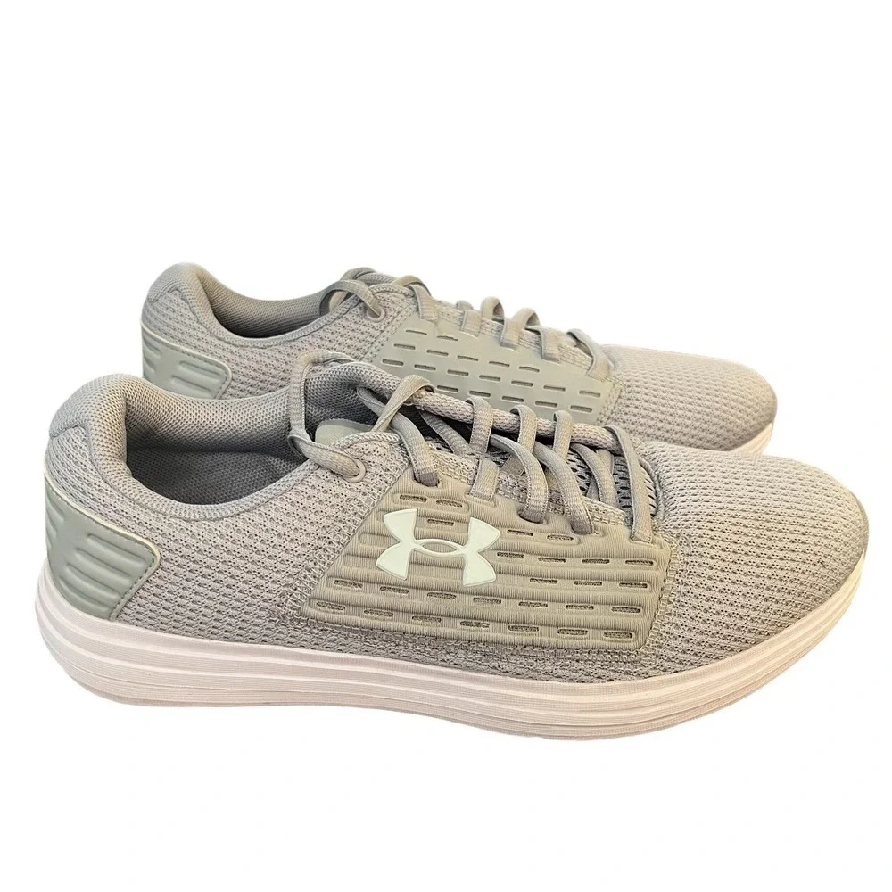Under Armour Surge SE Womens Size 7 MintGreen Running Shoes Sneakers Jogging Gym